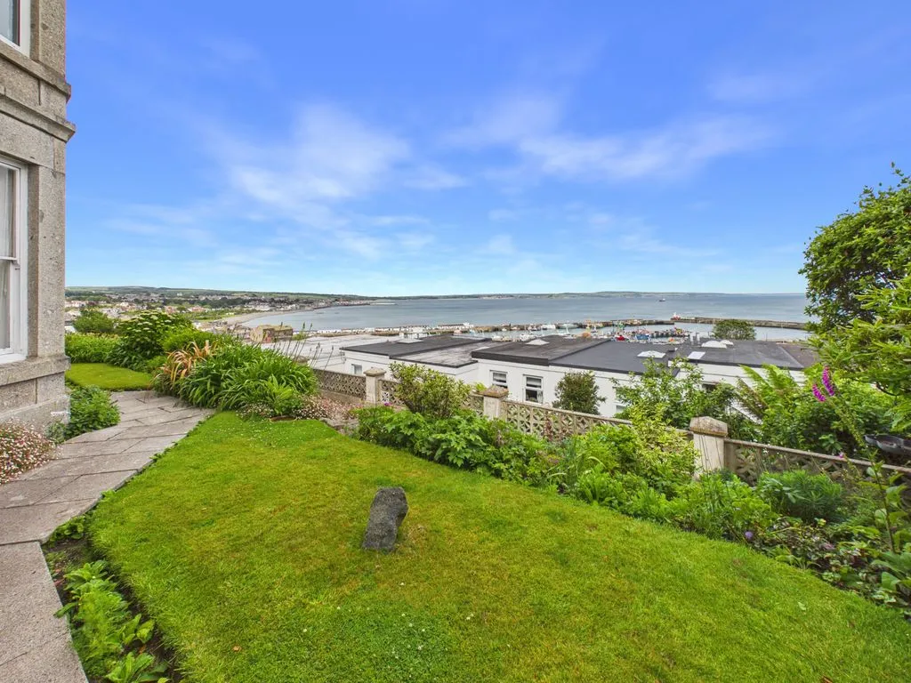 Chywoone Hill Newlyn, Penzance, photo 13