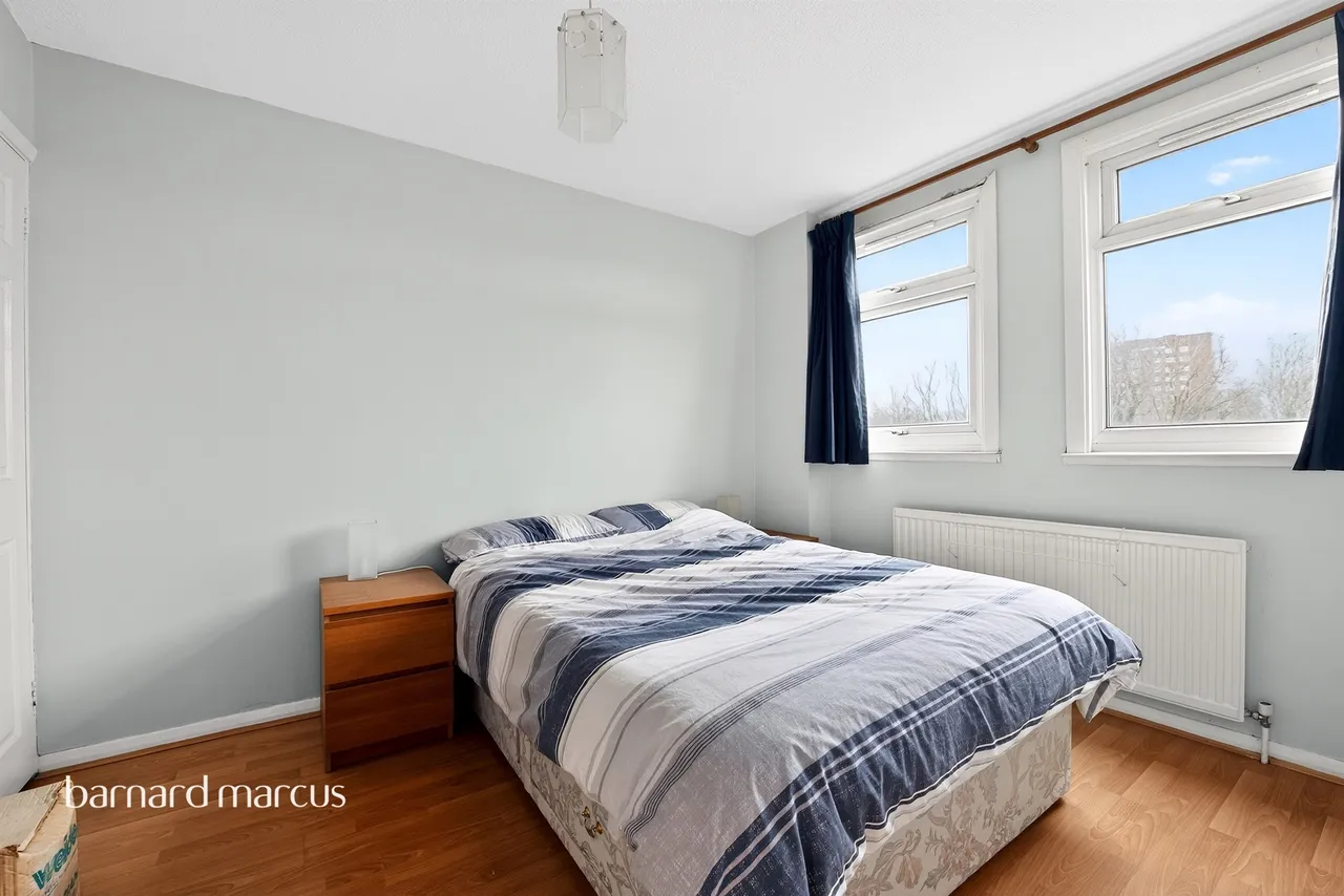 Percy Bryant Road, Sunbury-On-Thames, photo 10