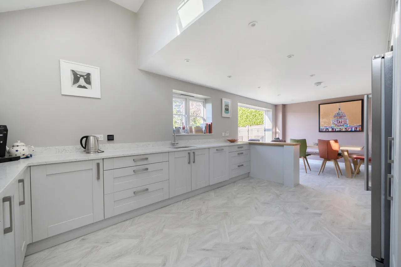 Erleigh Court Drive, Earley, RG6, photo 7