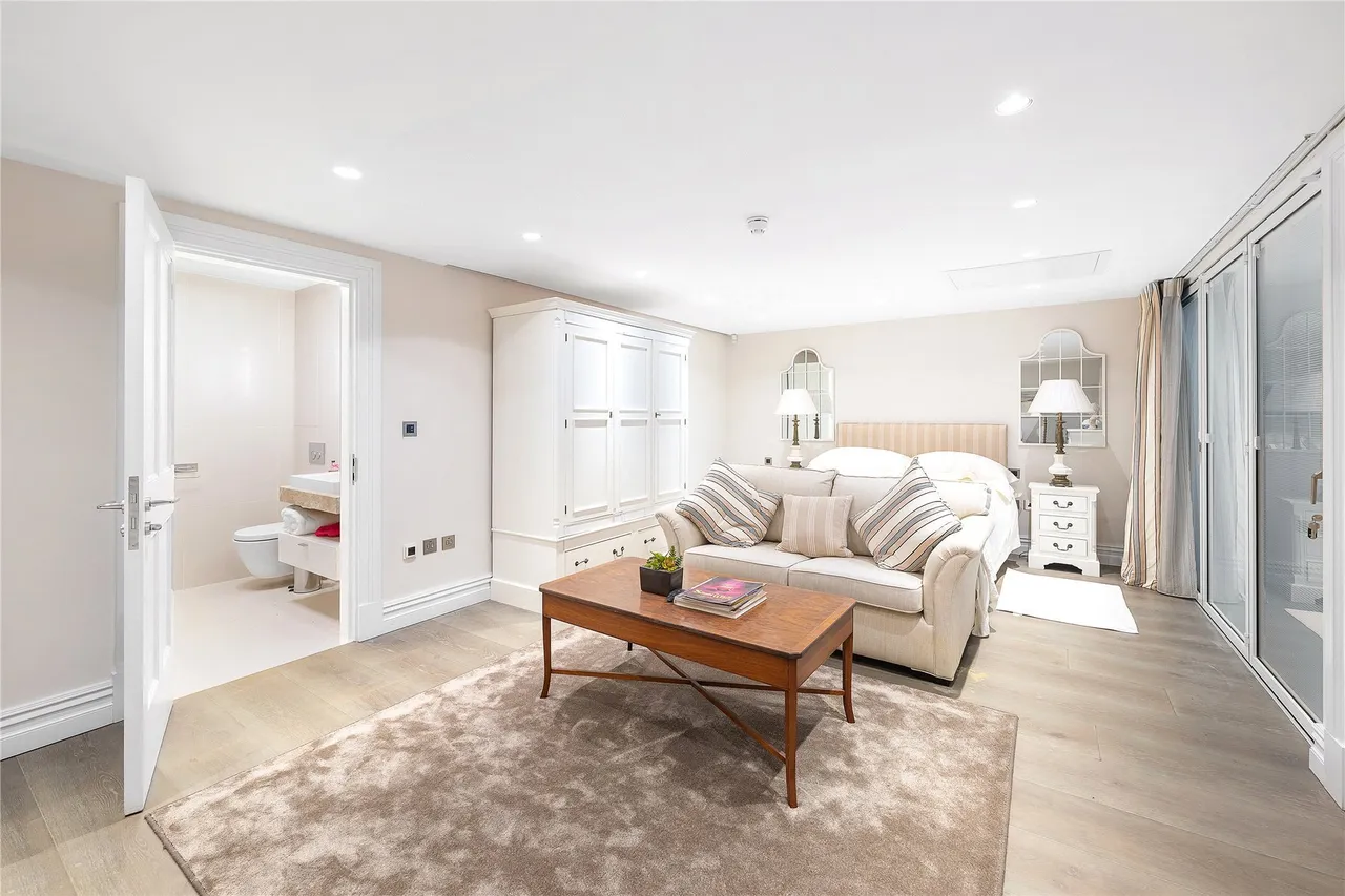 Queen's Gate Mews, South Kensington, London, SW7, photo 11