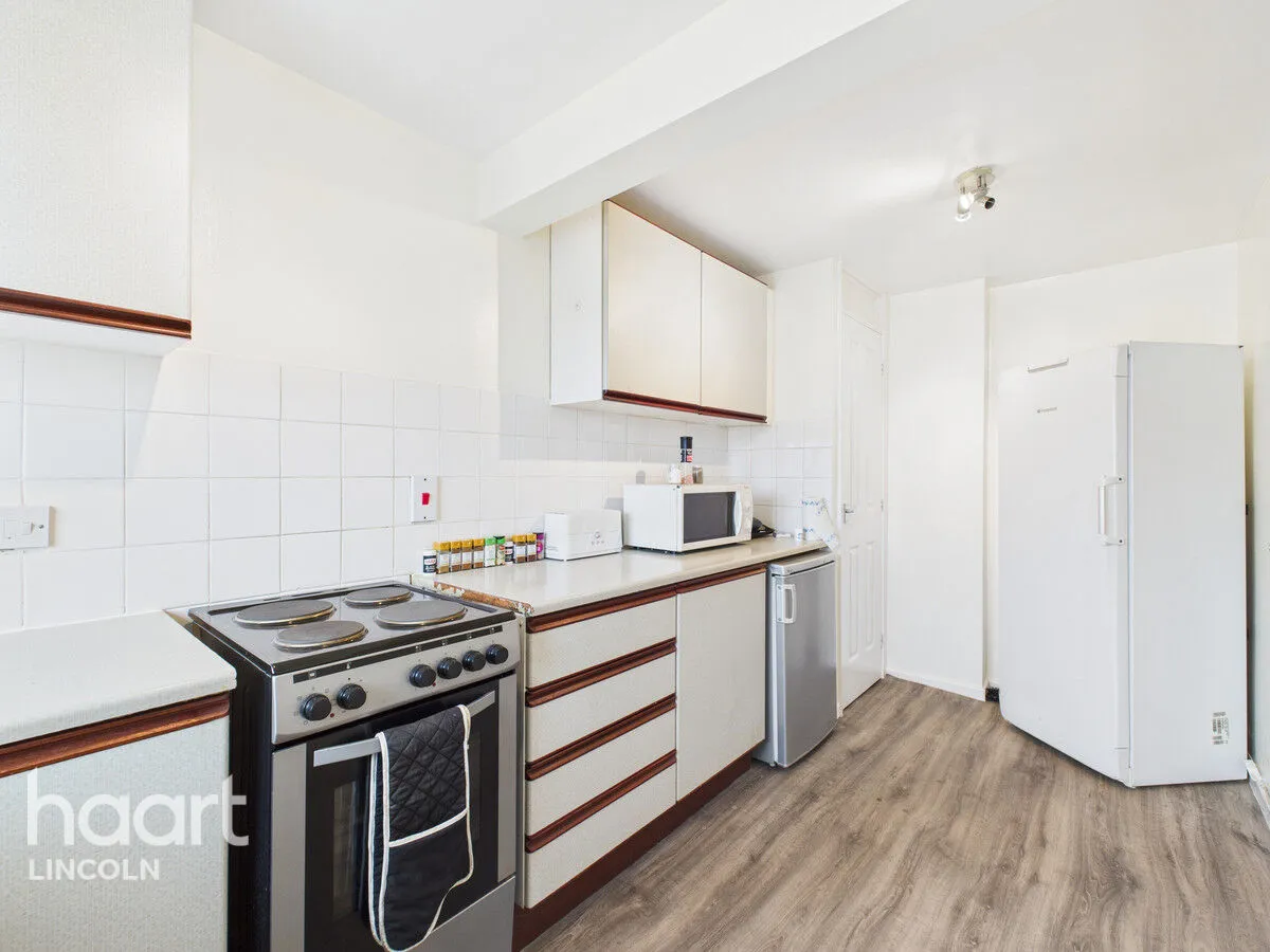 Old Place, Sleaford, NG34, photo 3