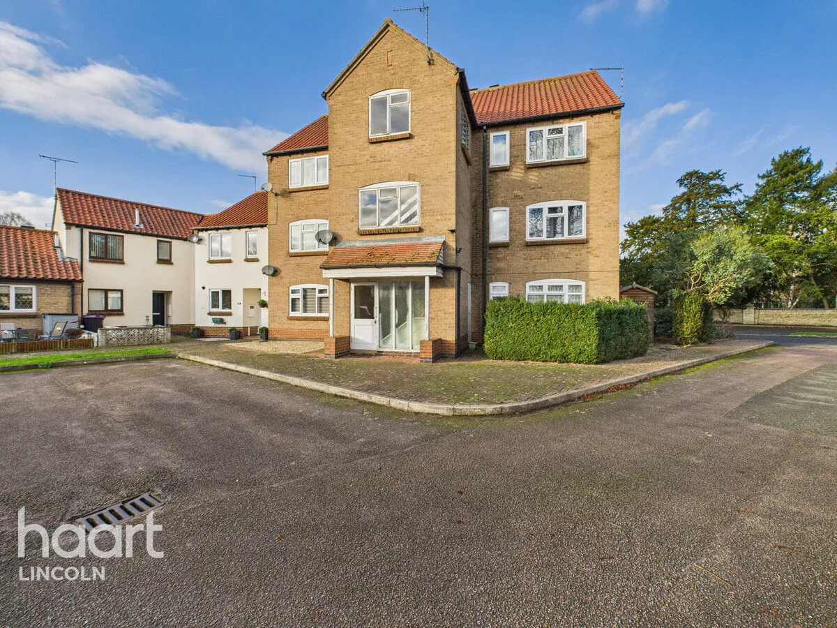 Old Place, Sleaford, NG34, photo 12