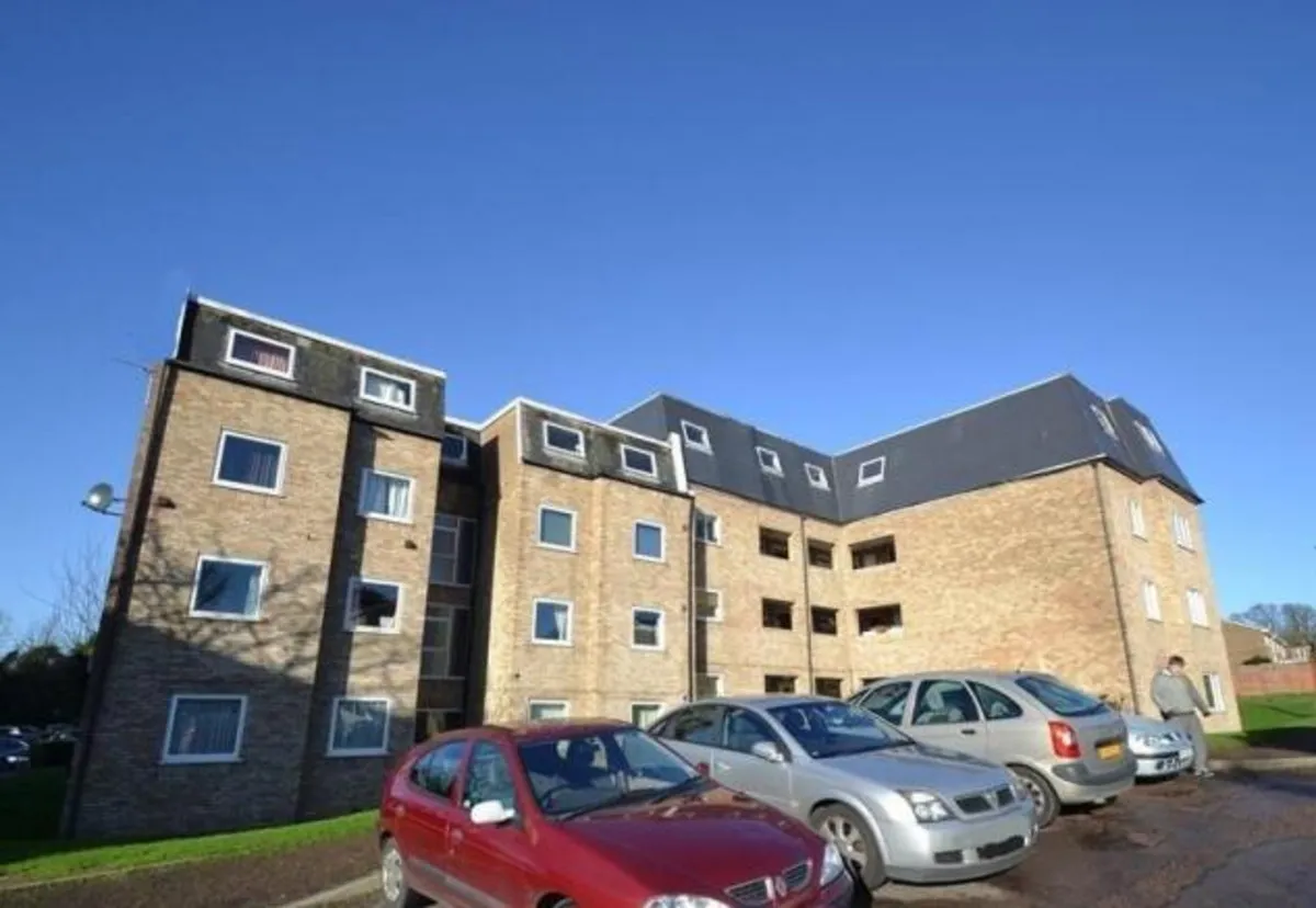 2 bed house to rent, The Blanes, Ware, SG12