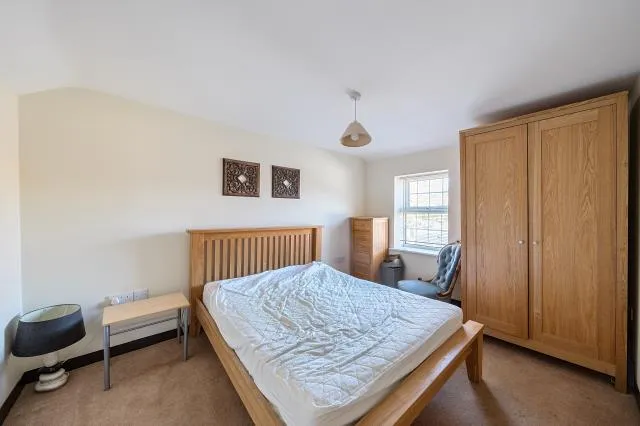 High Street, Waddesdon, HP18, photo 6