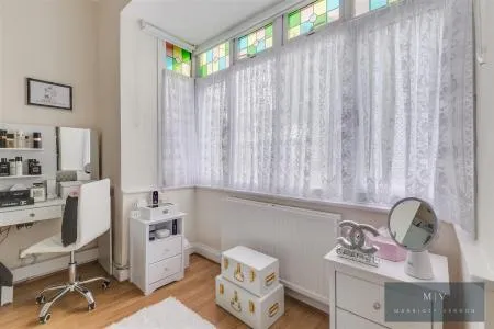 Selsdon Road, South Croydon, photo 6