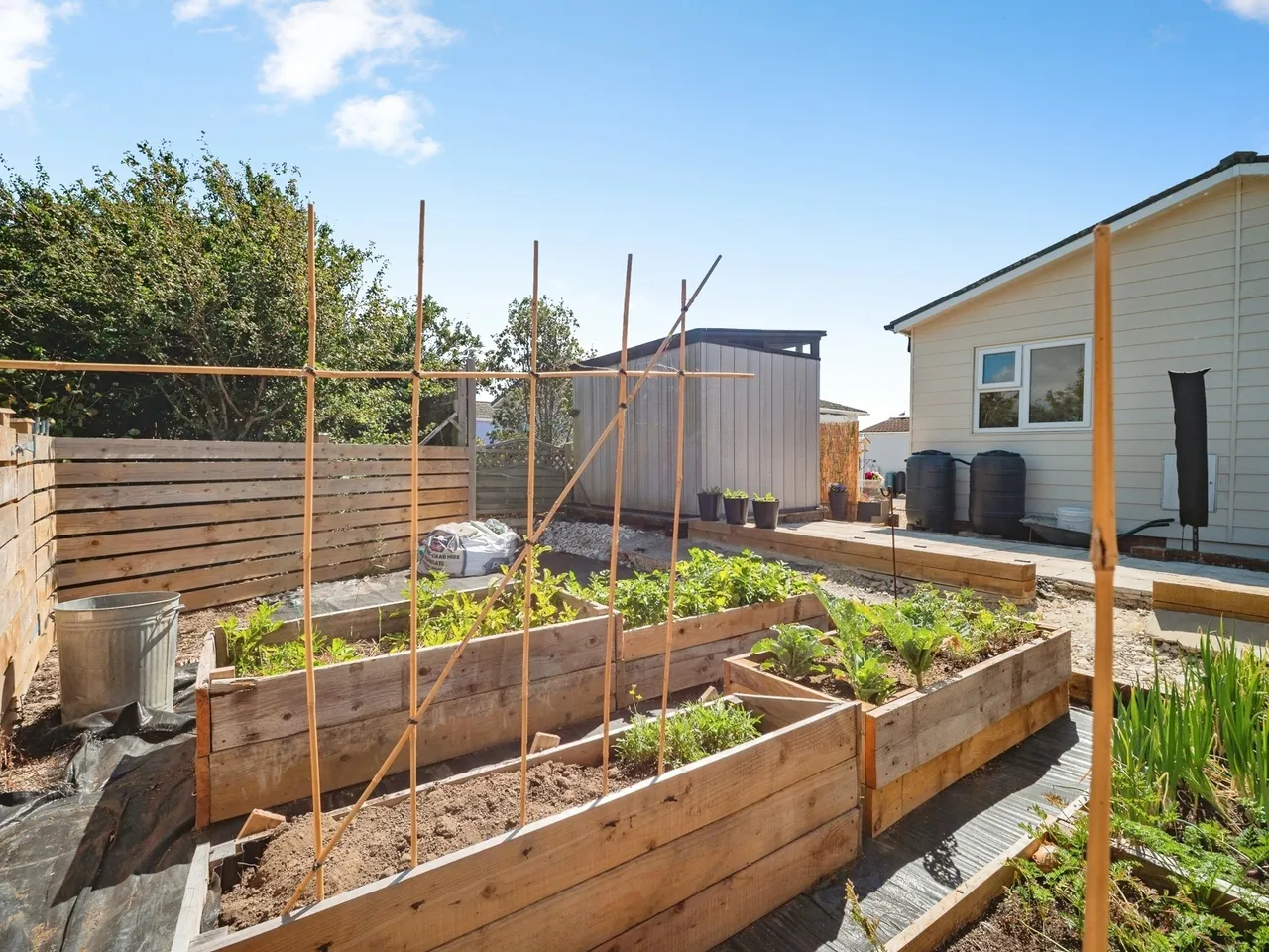 Chickerell Road, Chickerell, DT3, photo 17
