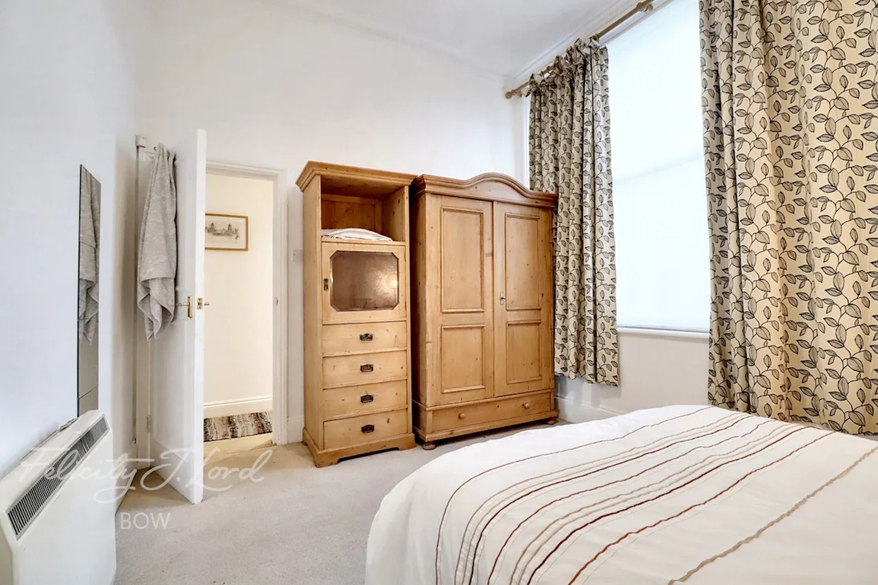 Rectory Square, E1, photo 14
