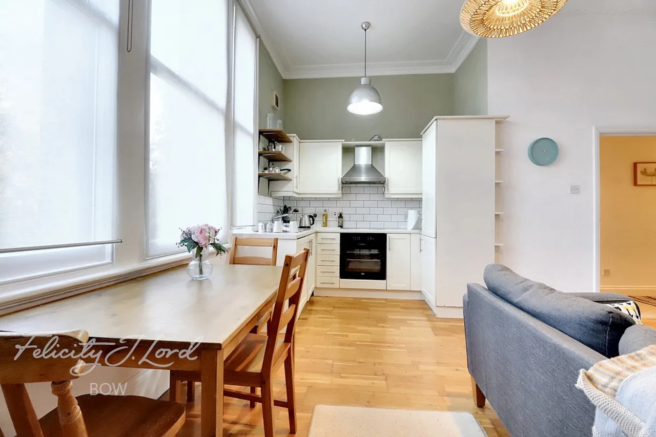 Rectory Square, E1, photo 5