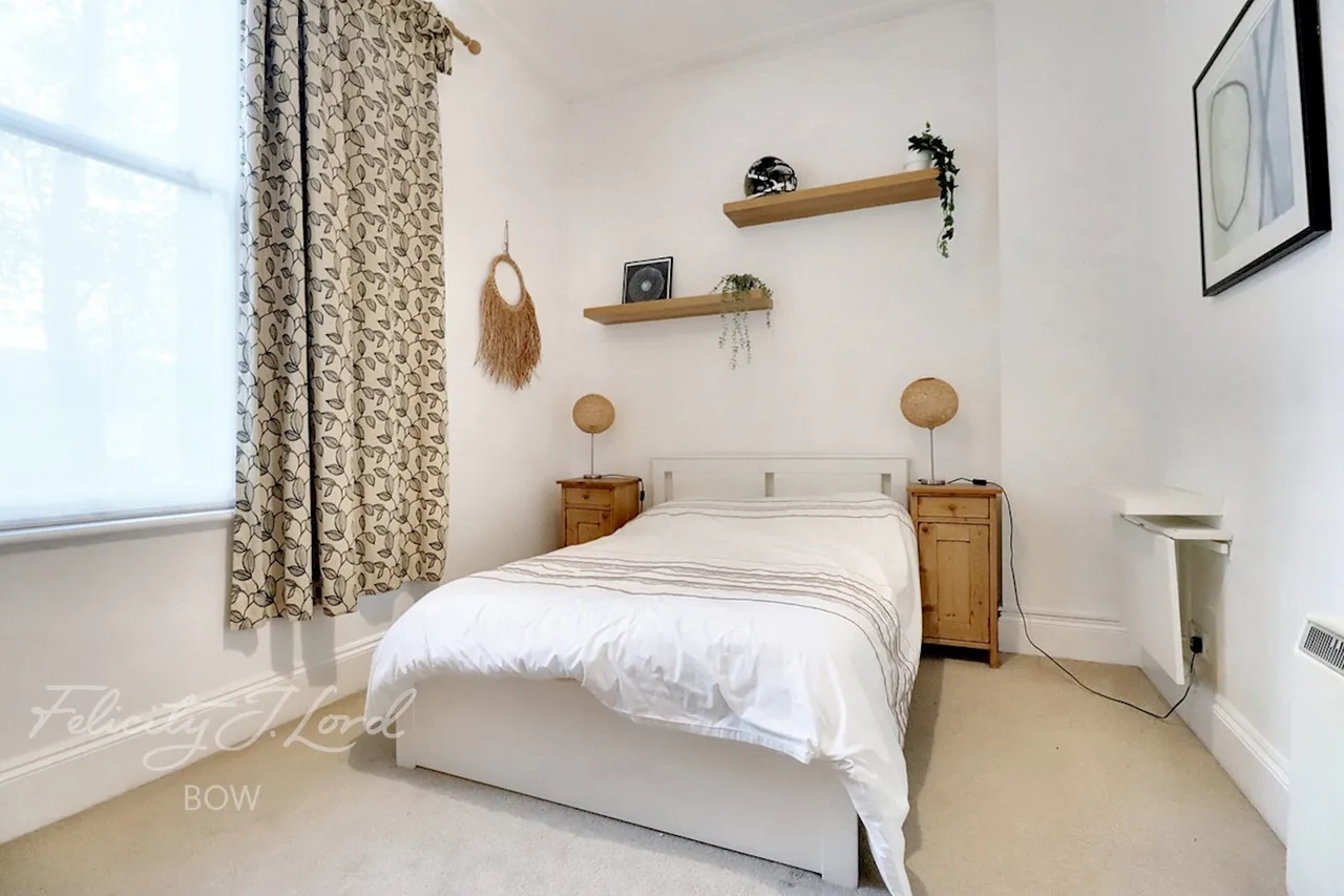 Rectory Square, E1, photo 11