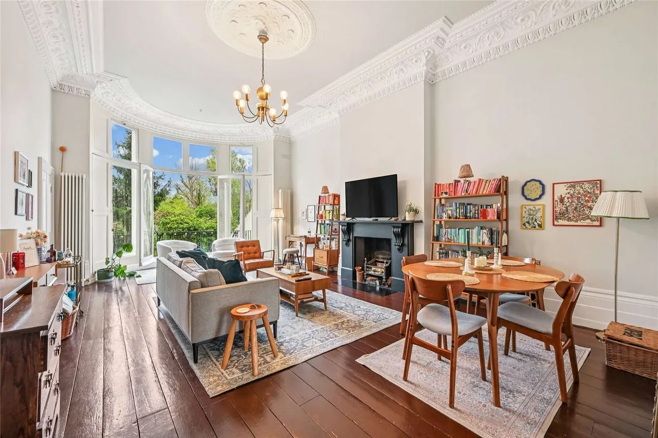 2 bed flat for sale — Belsize Park, London, NW3 4ET
