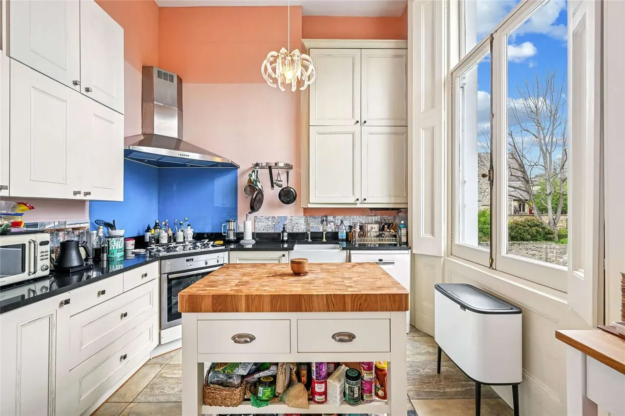 Belsize Park, London, NW3 4ET, photo 5