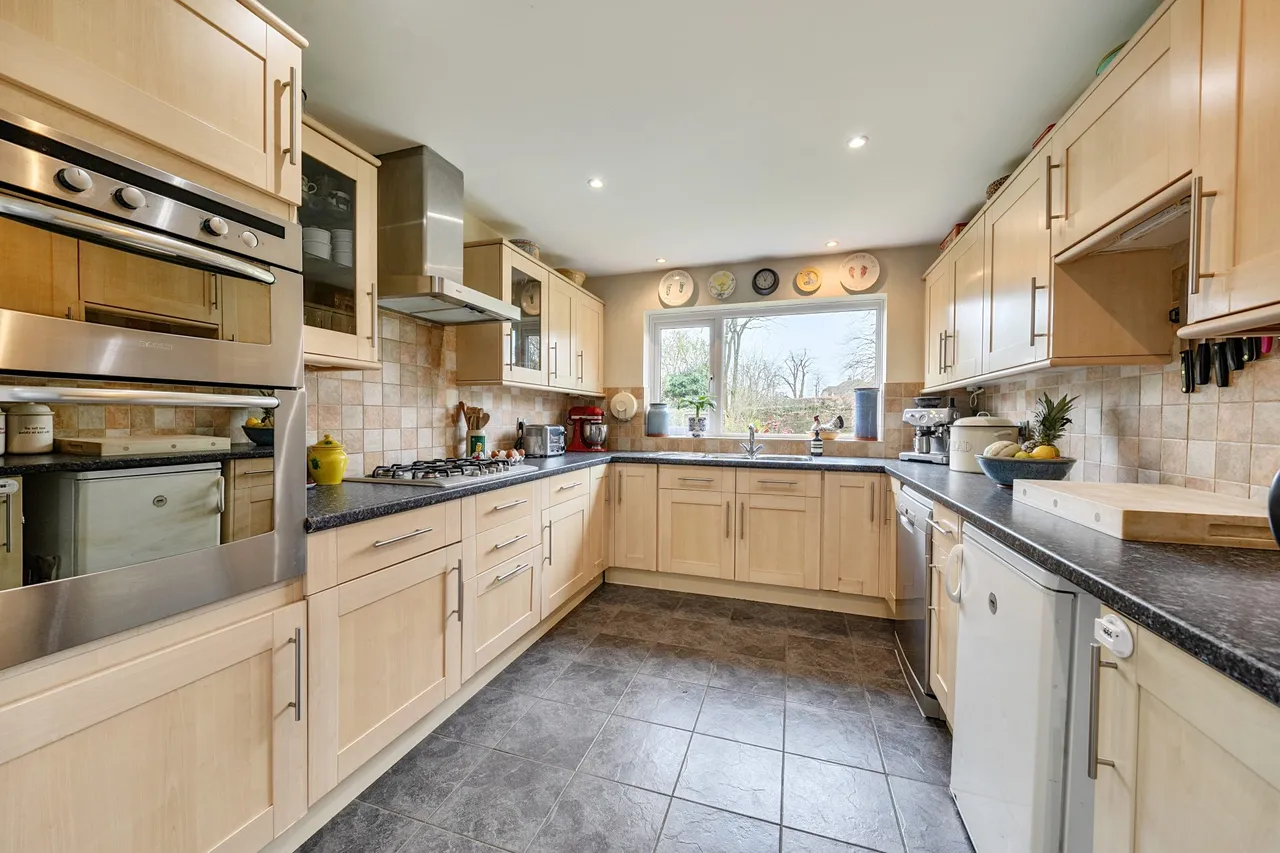 Tigwells Field Gaston Lane, South Warnborough, Hook, RG29 1RF, photo 9