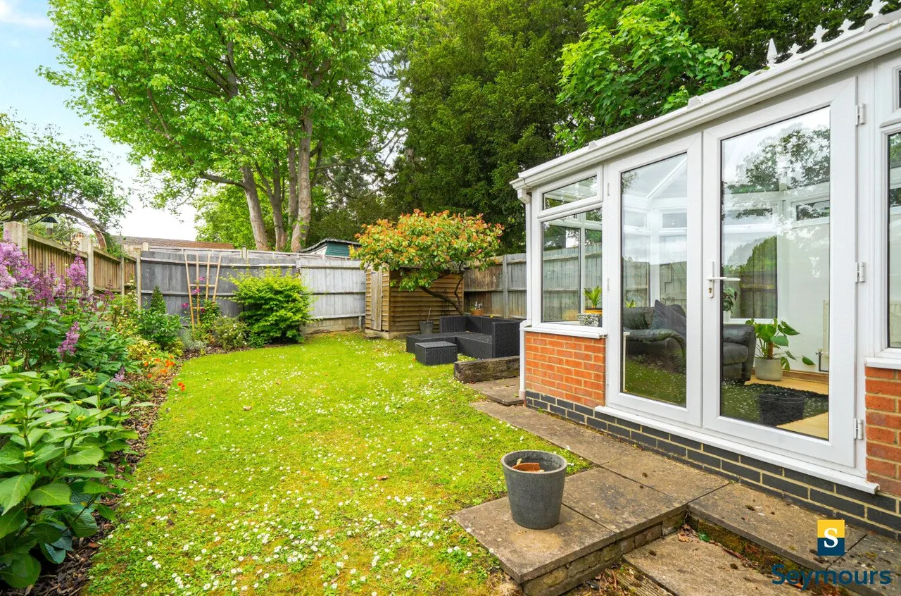 Cater Gardens, Guildford, GU3, photo 7