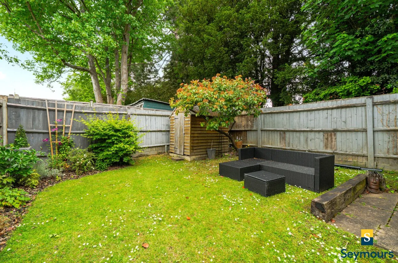 Cater Gardens, Guildford, GU3, photo 20