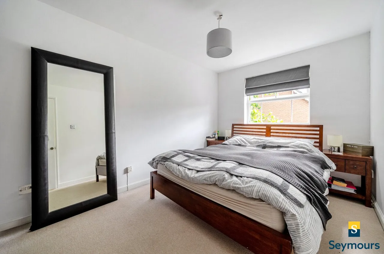 Cater Gardens, Guildford, GU3, photo 8