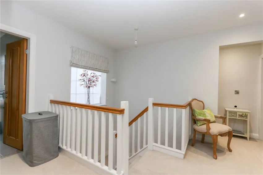 Brookfield Crescent, Cheadle, photo 22