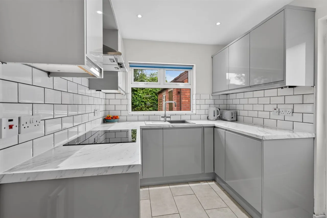 Cricklewood Crescent, Stranmillis, BT9, photo 9