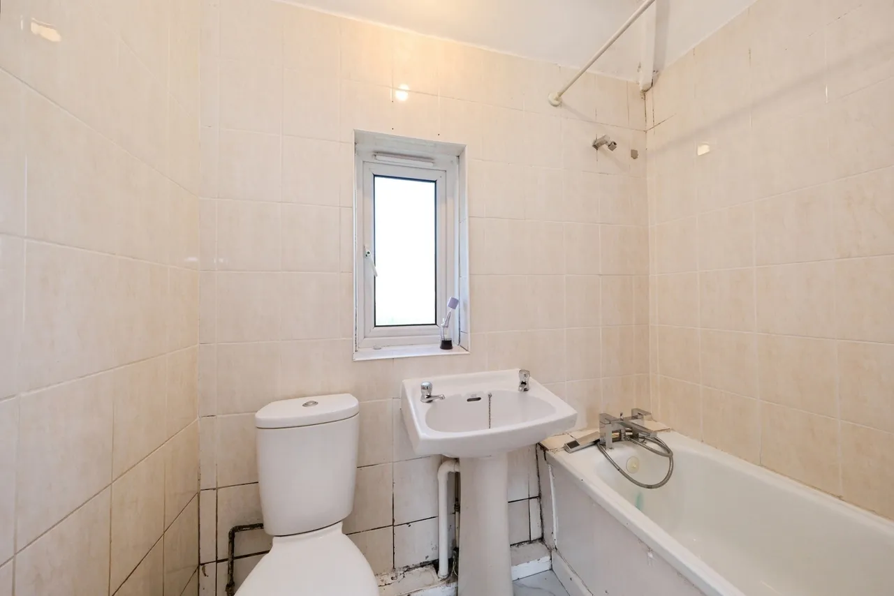 Boundary Road, Beeston, NG9, photo 17