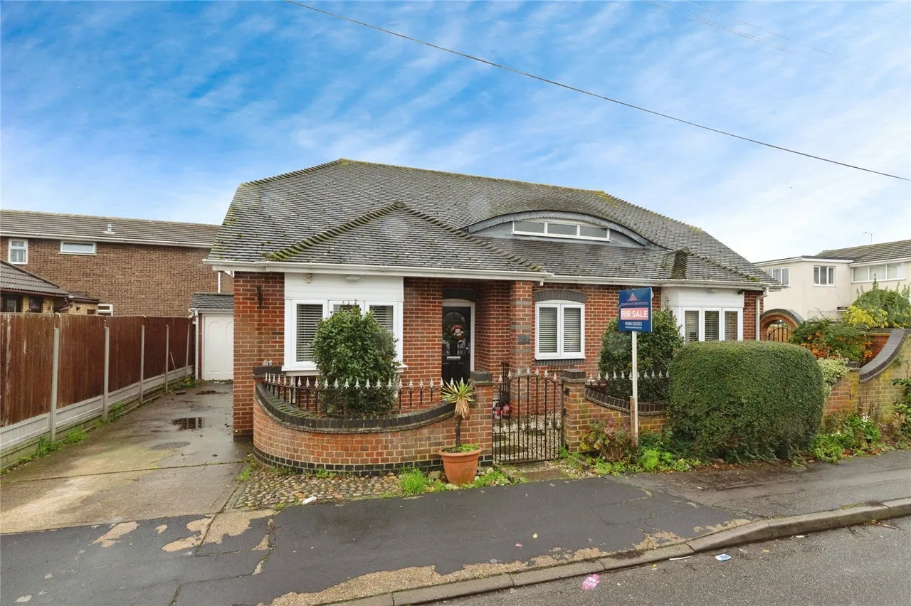 Beverley Avenue, CANVEY ISLAND, Essex, SS8, photo 4