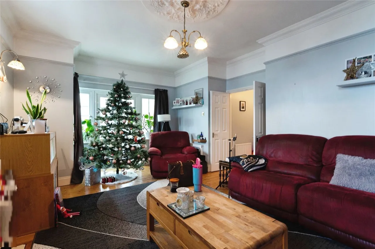 Beverley Avenue, CANVEY ISLAND, Essex, SS8, photo 8