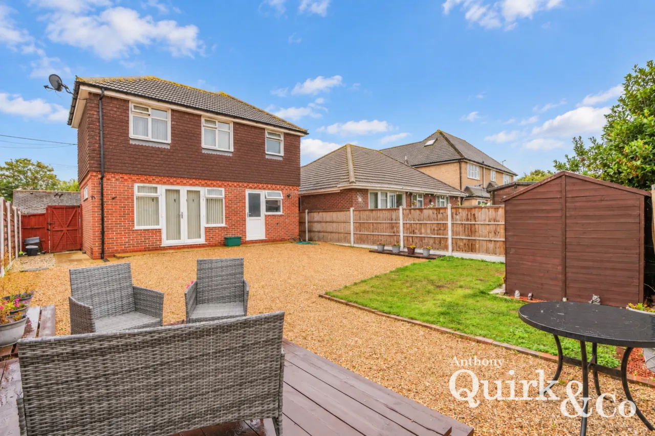Mayland Avenue, Canvey Island, SS8, photo 19