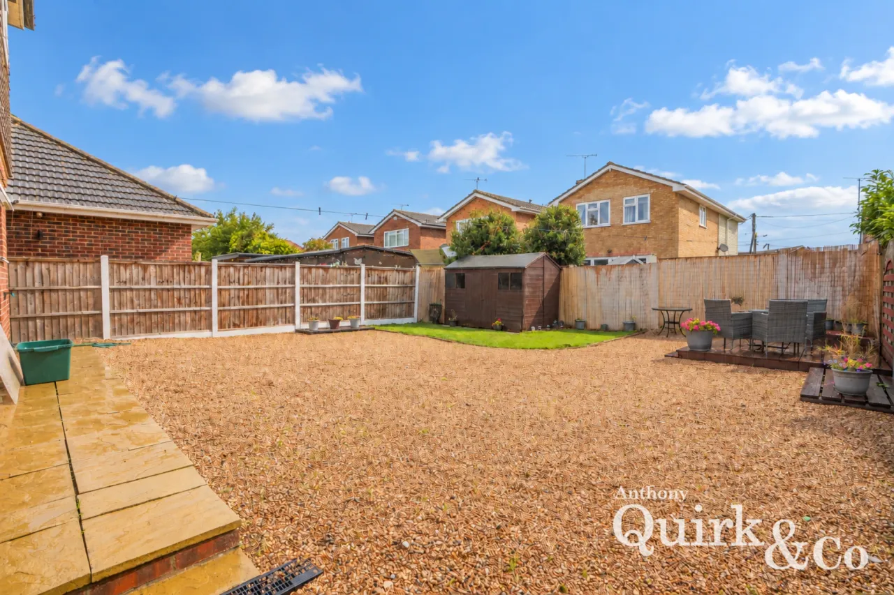 Mayland Avenue, Canvey Island, SS8, photo 18