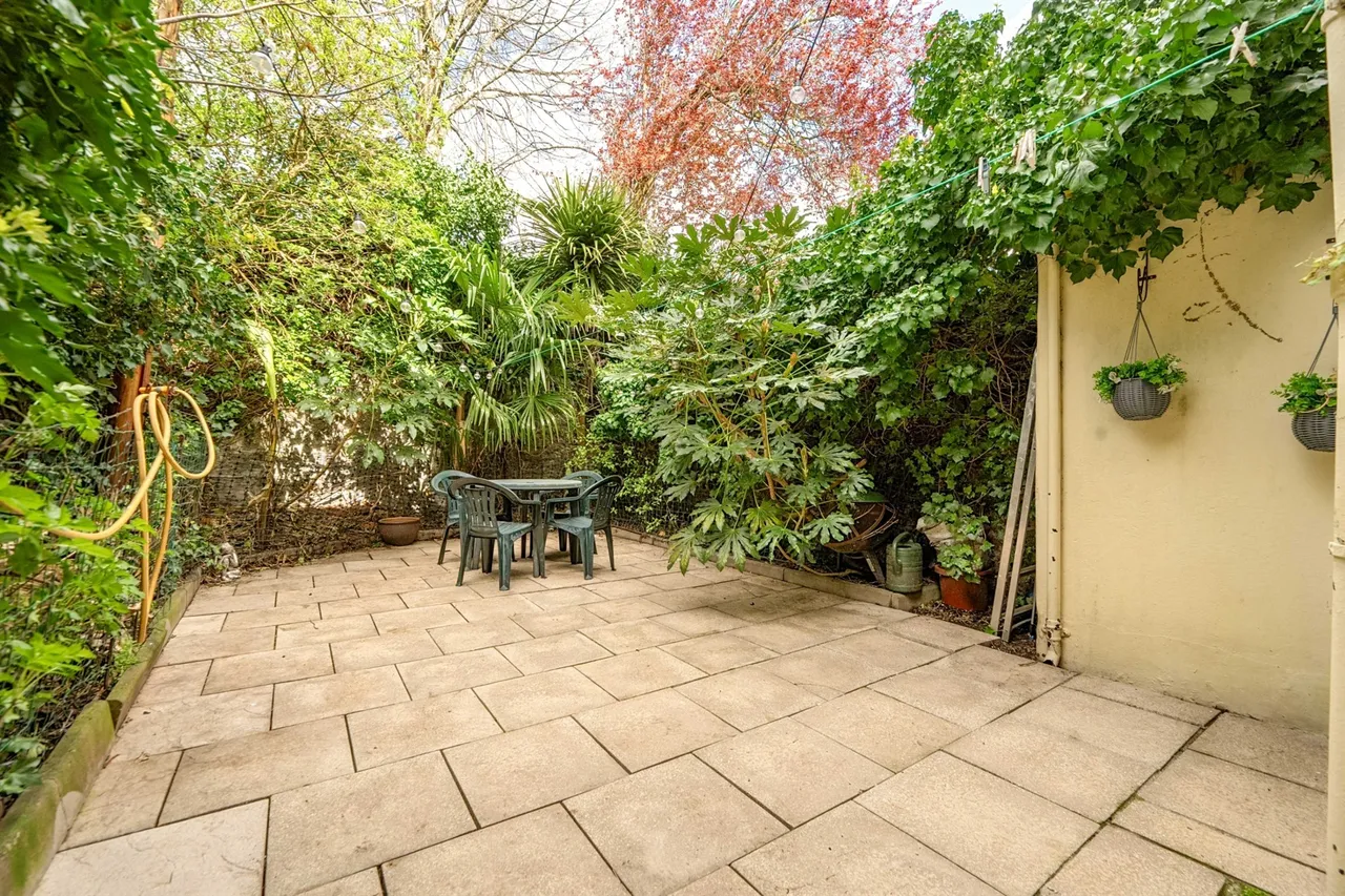 Gladstone Place, Brighton, photo 3