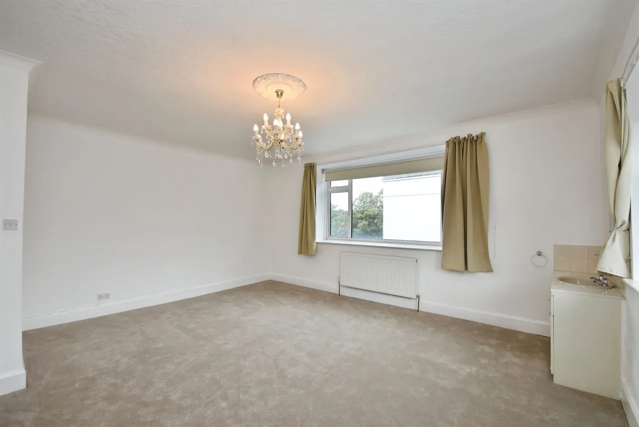 Victoria Road, Harrogate, photo 10