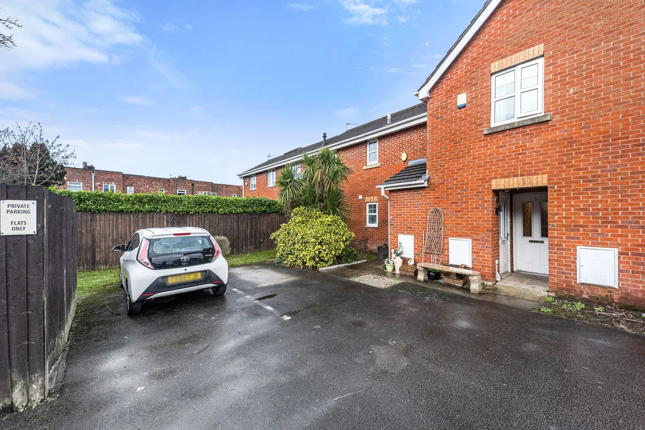 Brooklands Park, Widnes, Widnes, WA8 6QH, photo 15