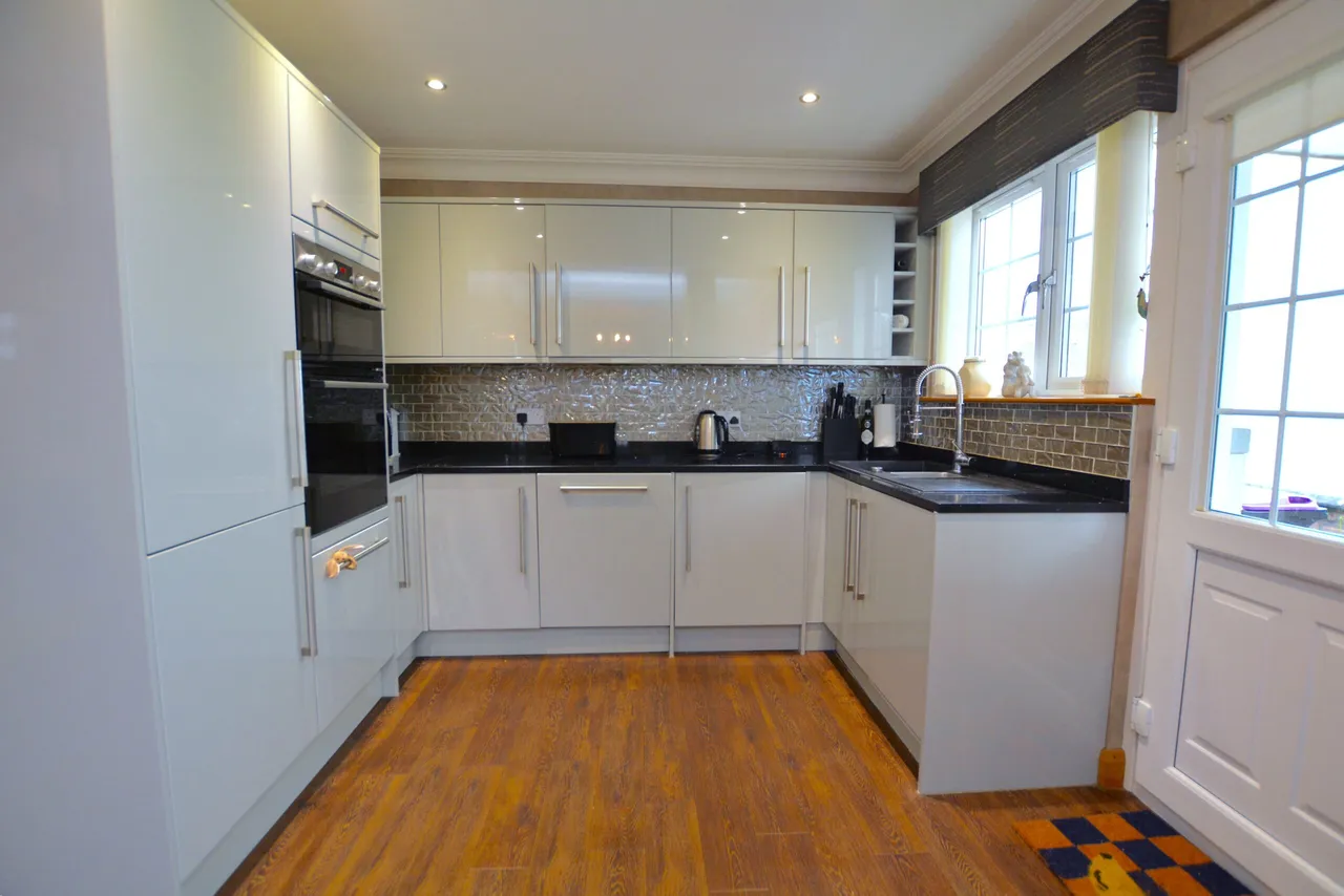31 Gailes Road, Barassie, Troon, KA10 6TB, photo 5