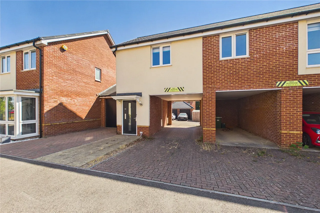 Blue Hut Way, Basingstoke, RG23, photo 9