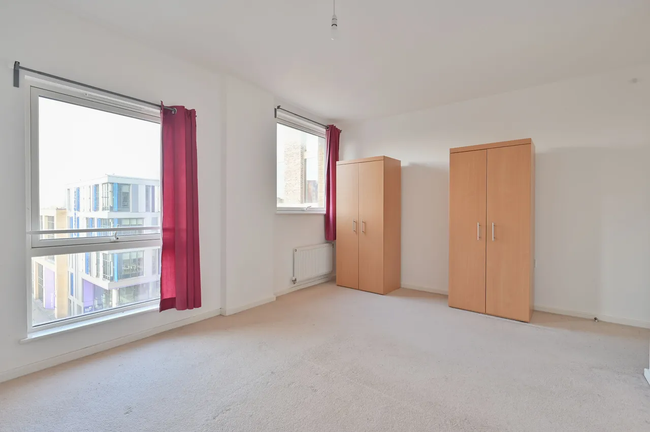 16 Clarke Court, 1 Heath Parade, Grahame Park Way, London, photo 5