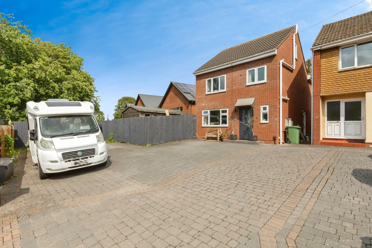 4 bed house for sale — Parkwall Road, Bristol