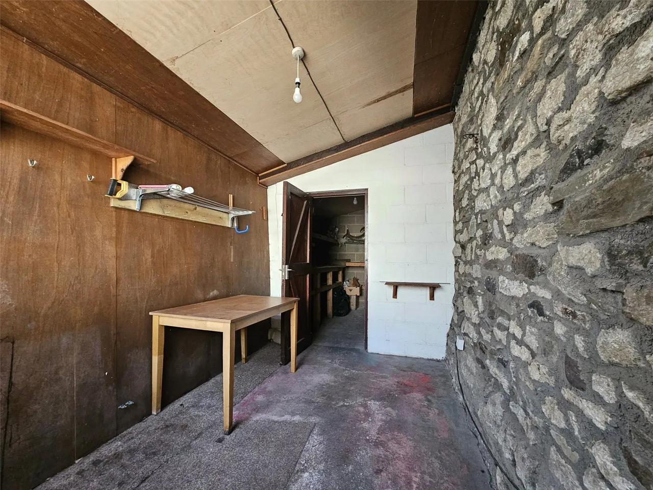 Wents Castle, Walton, Presteigne, Powys, LD8 2PH, photo 5