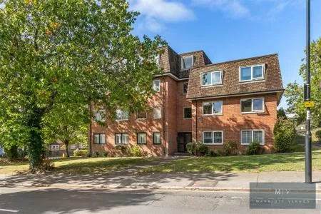 2 bed flat for sale, South Park Hill Road, South Croydon