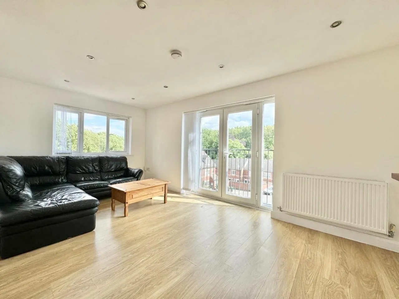 Oakwell Vale, Barnsley, S71, photo 2
