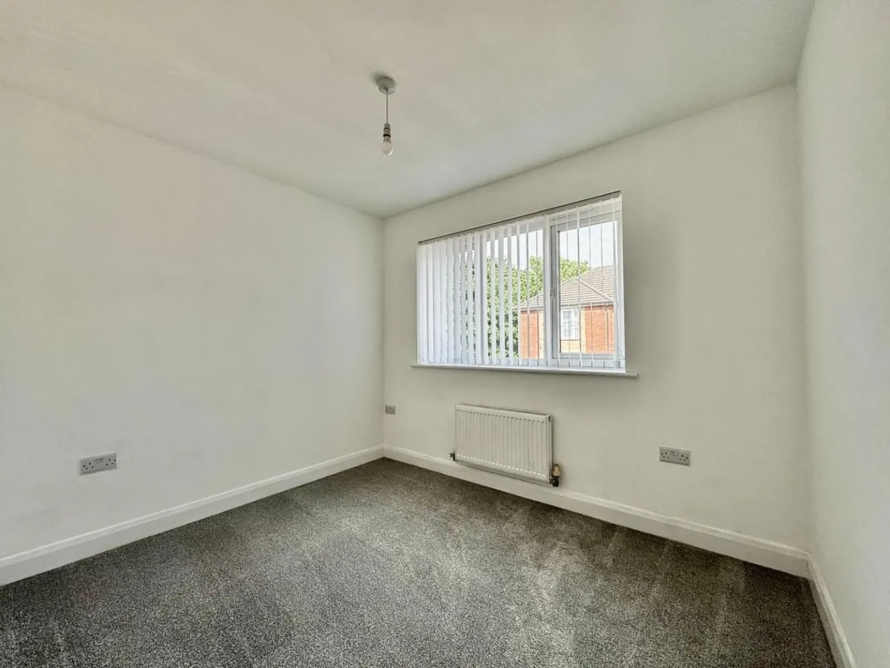 Oakwell Vale, Barnsley, S71, photo 6