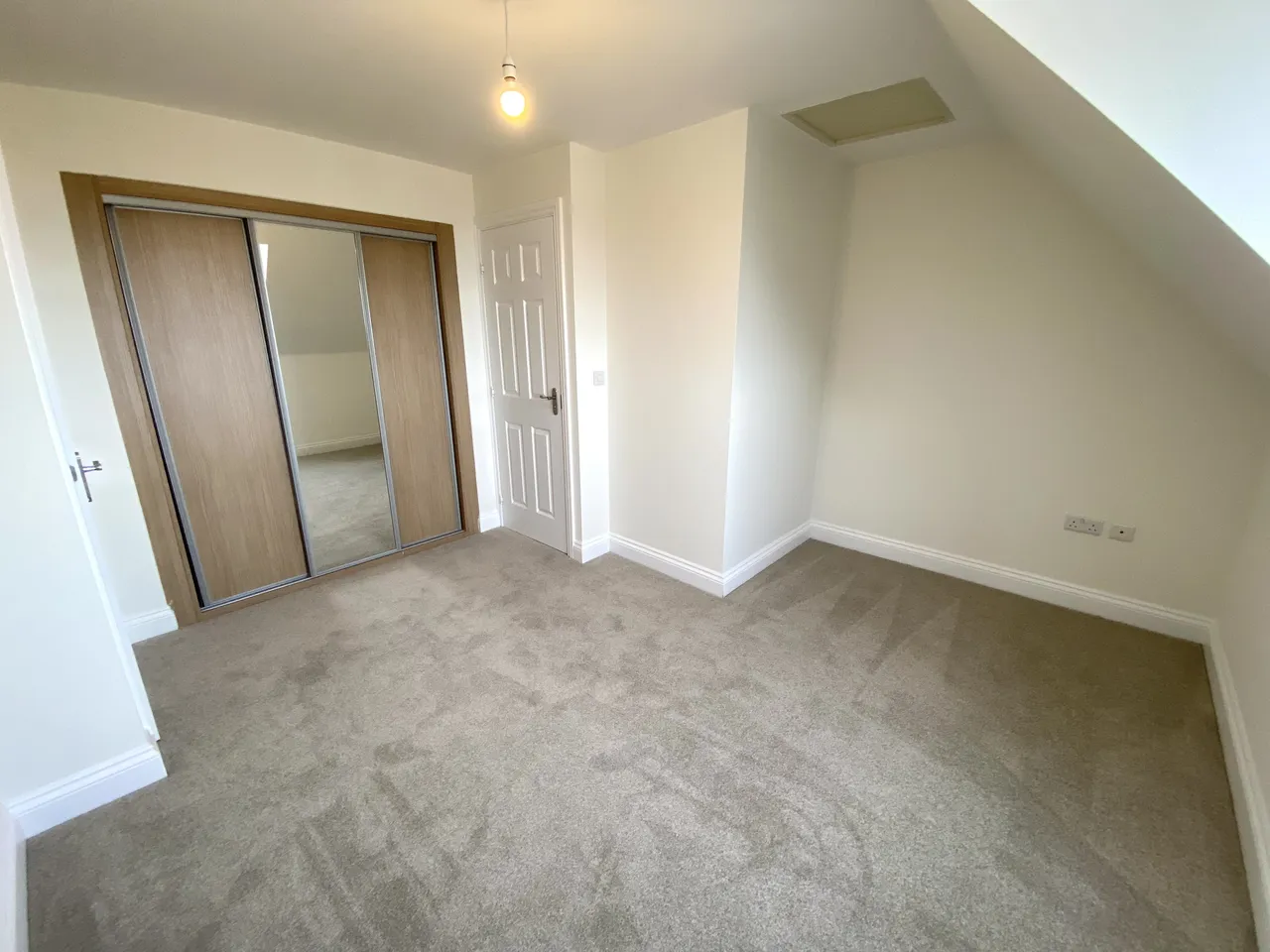 Lea Court, Bingham, NG13, photo 9