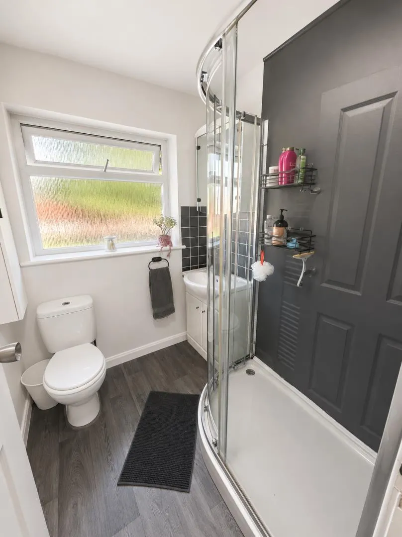 Cross Lane, Radcliffe, Manchester, M26 2QZ, photo 11