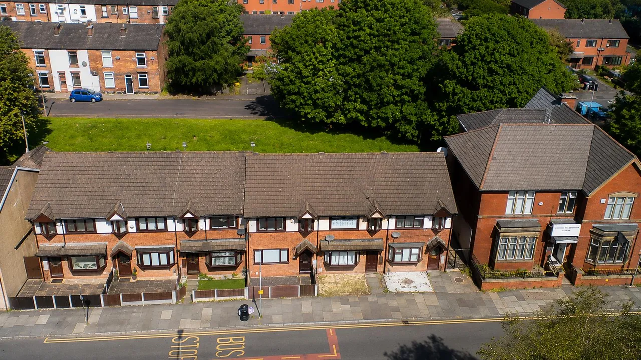 Cross Lane, Radcliffe, Manchester, M26 2QZ, photo 14