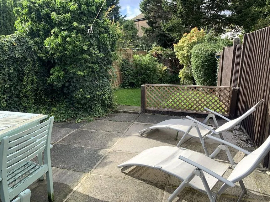 Ormond Avenue, Westhead, L40, photo 5