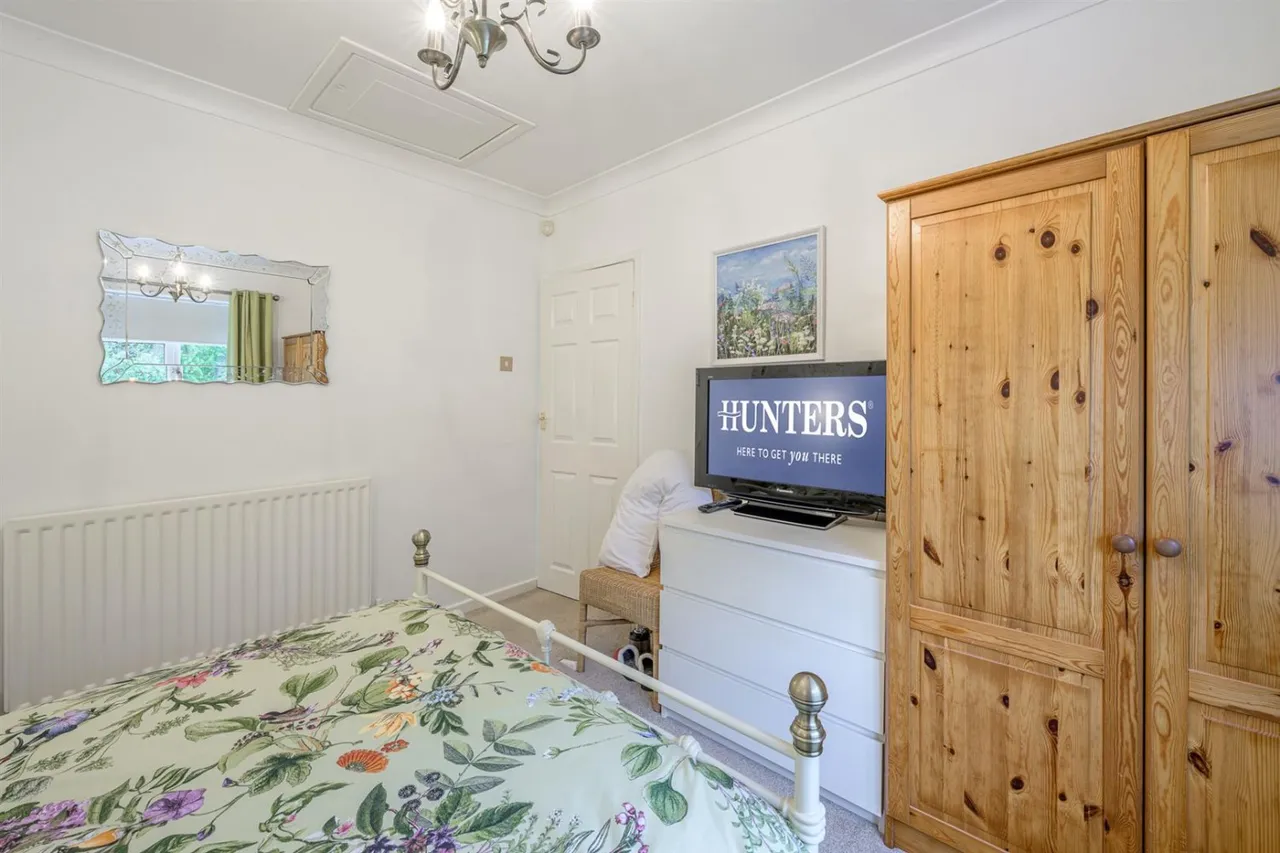 Elizabeth Grove, Dudley, DY2, photo 27