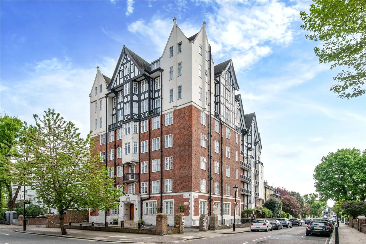 Mortimer Court, Abbey Road, St John's Wood, London, NW8, photo 9