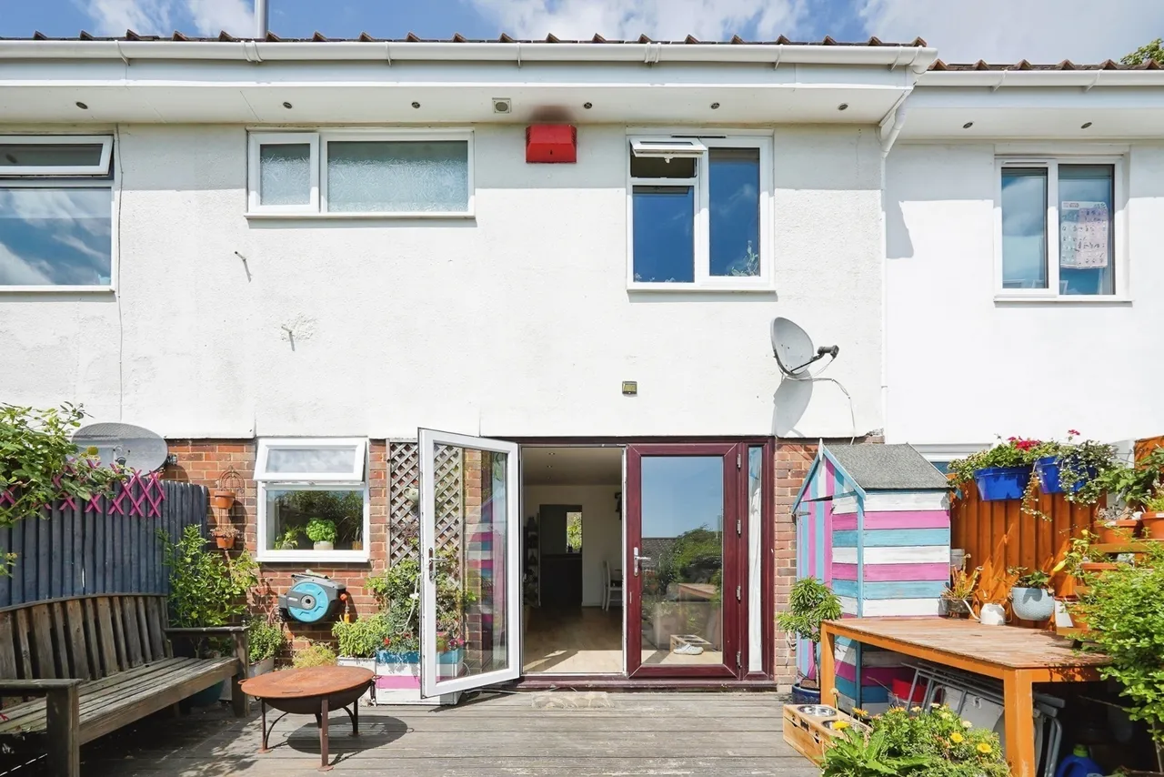 Pilgrim Spring, Folkestone, CT19, photo 23