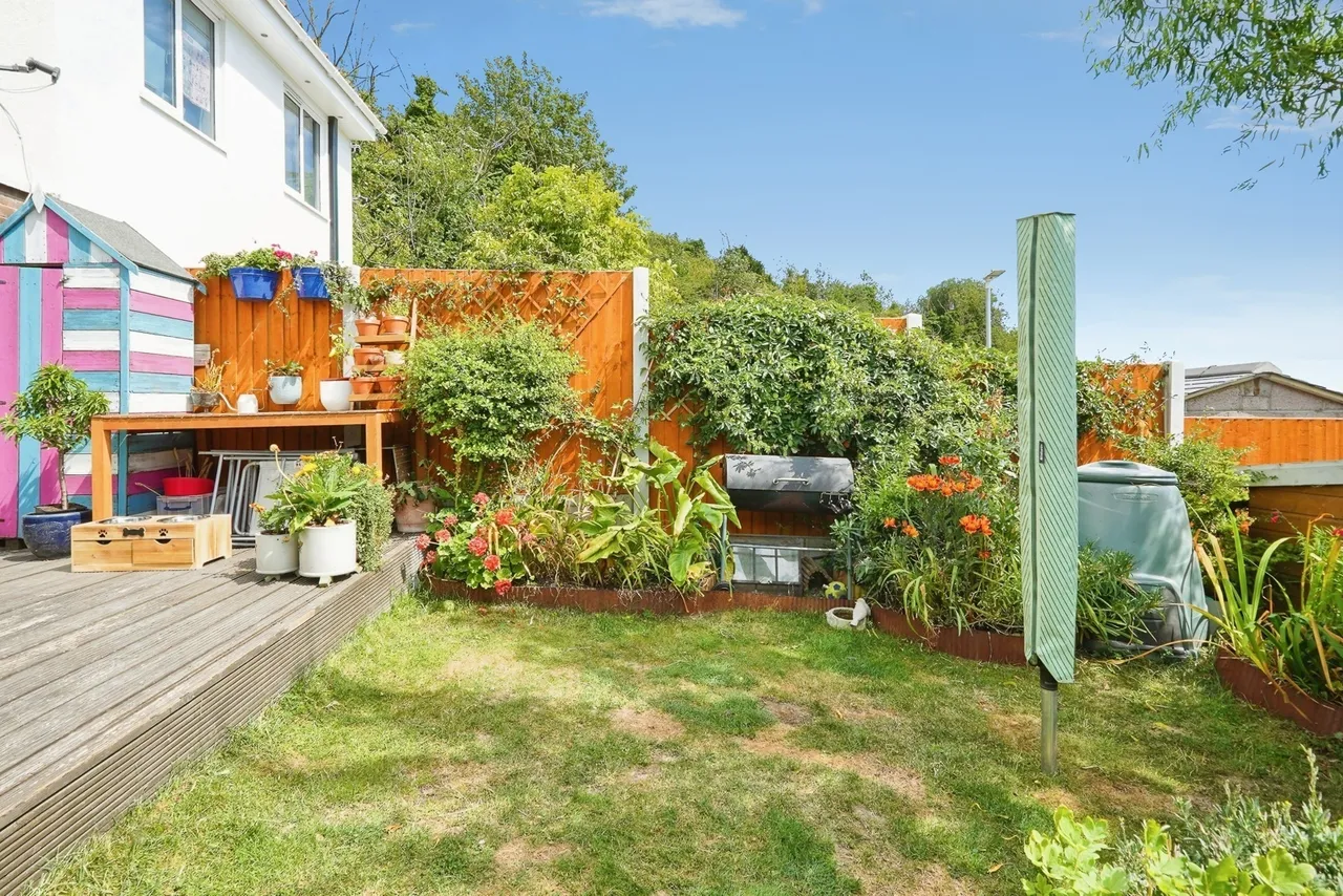 Pilgrim Spring, Folkestone, CT19, photo 21