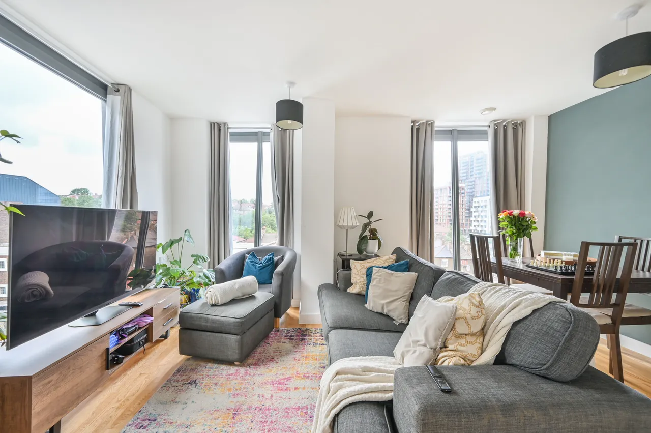Flat 49, Elizabeth House, 341 High Road, Wembley, photo 8
