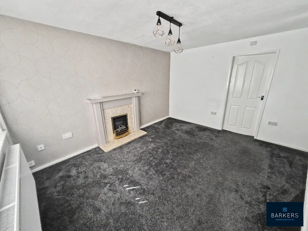 Oakway, Birkenshaw BD11 2PG, photo 3