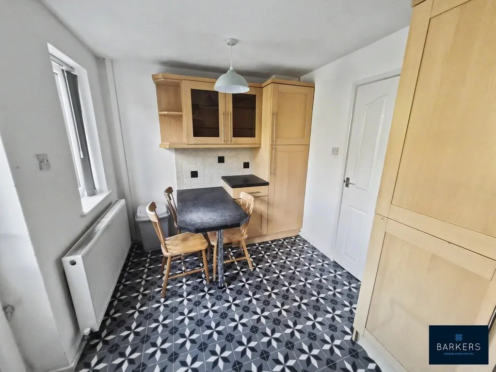 Oakway, Birkenshaw BD11 2PG, photo 5