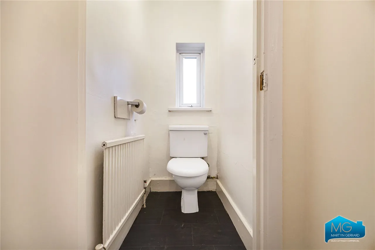 Avenue Road, London, N14, photo 14