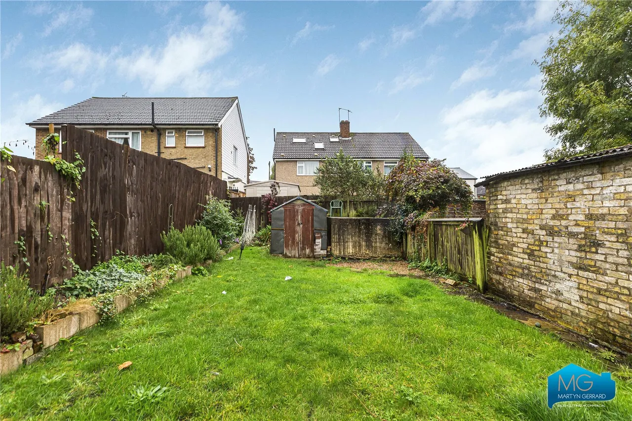 Avenue Road, London, N14, photo 11